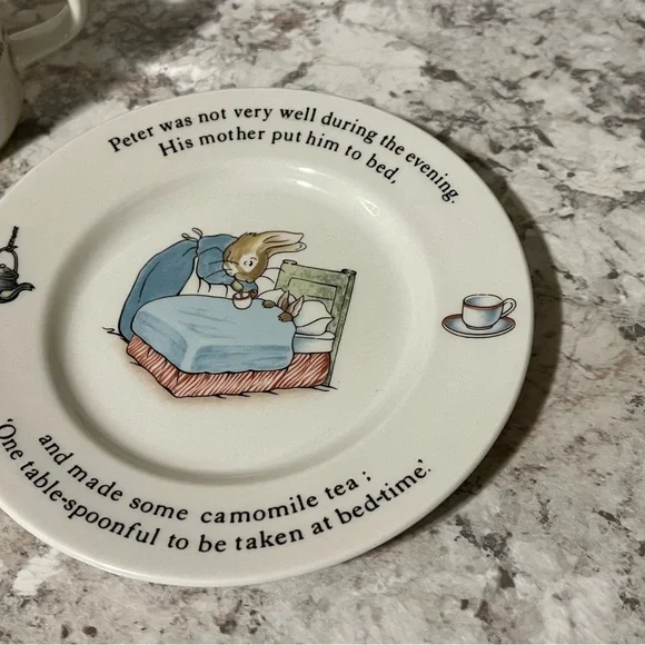 Vintage Wedgwood Peter Rabbit by Beatrix Potter 3 Piece Porcelain Nursery Set - Picture 7 of 7